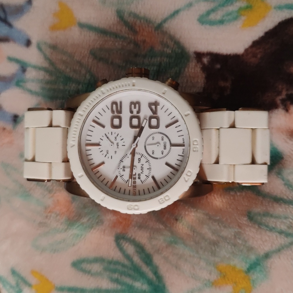 🎊Diesel Watch for a very small wrist. 6 inch